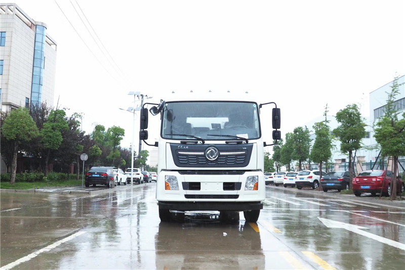 東風(fēng)天龍后八輪20噸噴霧車，國六綠化噴灑車